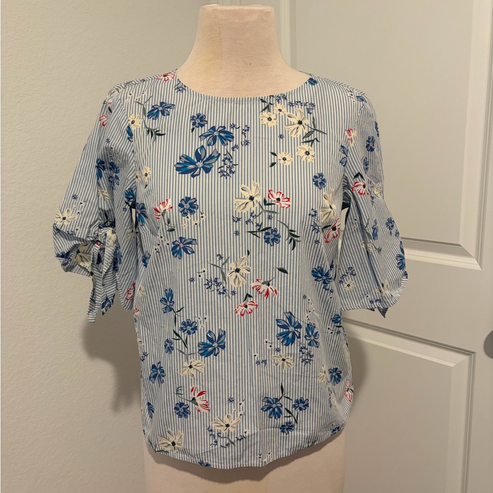 Blue Floral Stripe Cotton Blouse with Tie Sleeves | Size 2